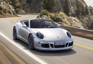 Porsche 911 Carrera GTS Cabriolet 2014 года